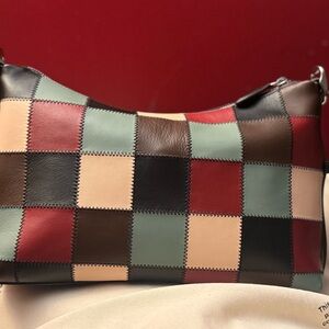 SOLD!!!!!!  Coachtopia Alter Ego Multi 3